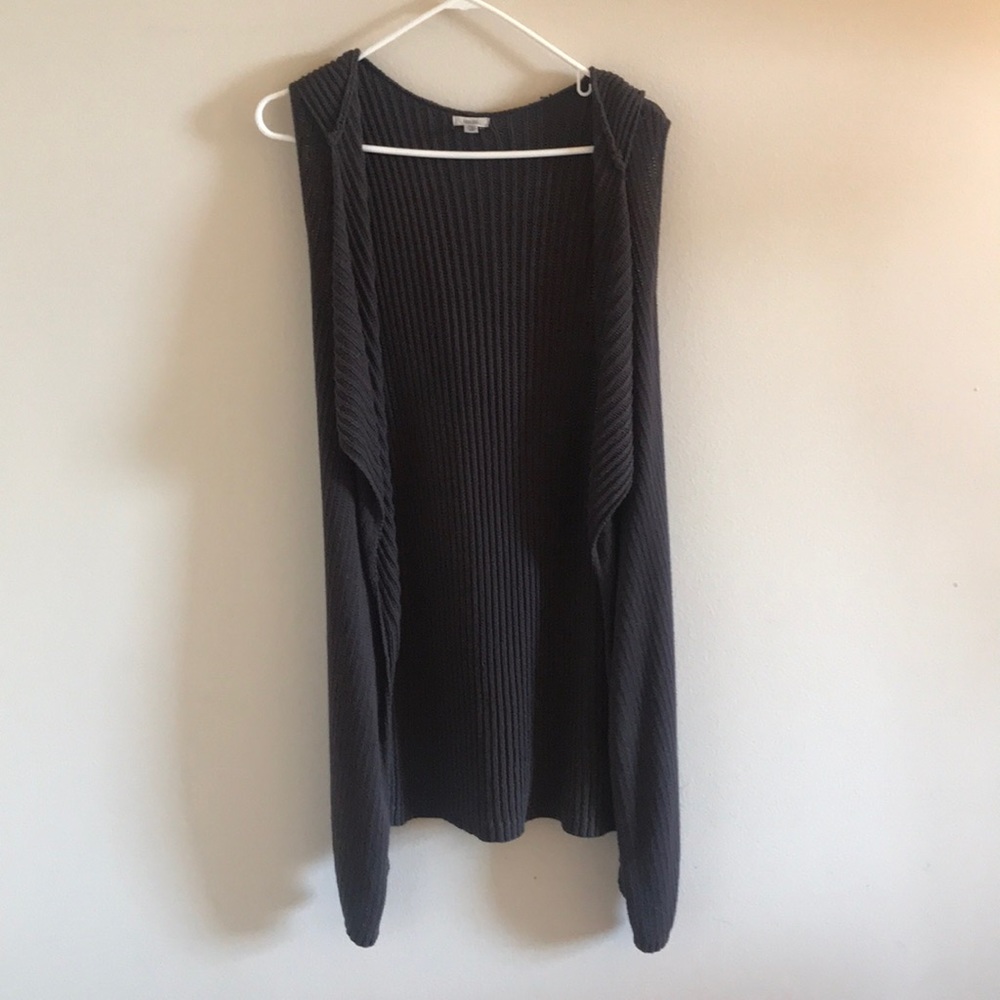 Urban outfitters Hooded knit vest